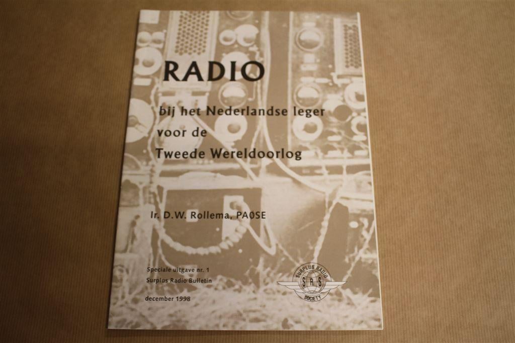 Radio bij het Nederlandse leger in de Tweede Wereldoorlog, Ophalen of Verzenden, Zo goed als nieuw
