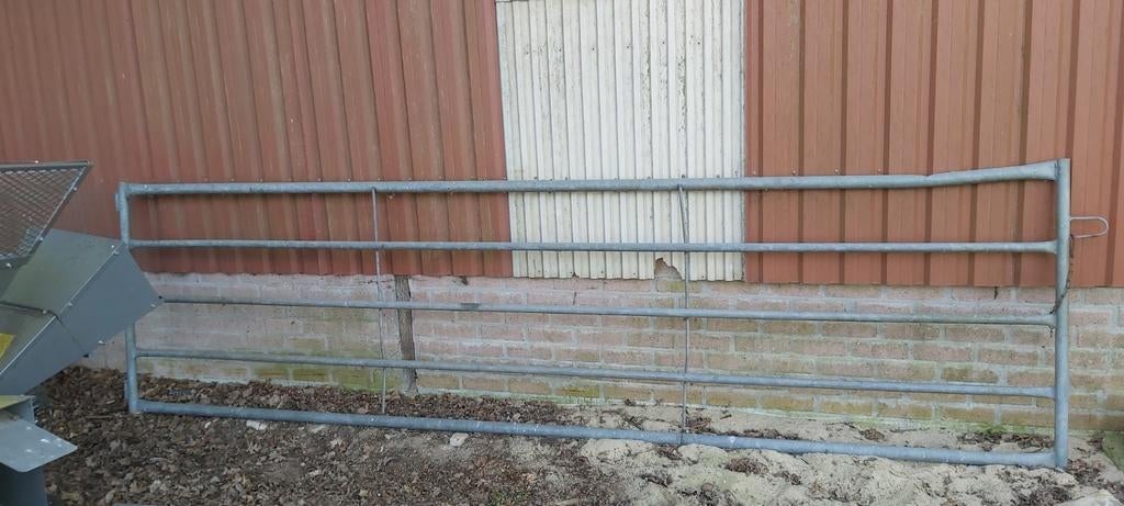 Robuust ijzeren hekwerk -4 meter. Ideaal voor erf of weide, Ophalen, Gebruikt, IJzer, Overige typen