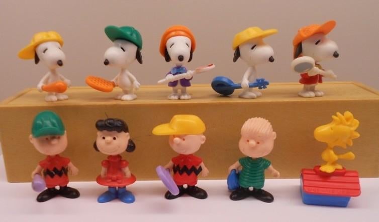 Kindersurprise Ferrero : 10 stuks Peanuts uit '93 / Snoopy, Verzamelen, Verrassingseieren, Ophalen of Verzenden, Zo goed als nieuw