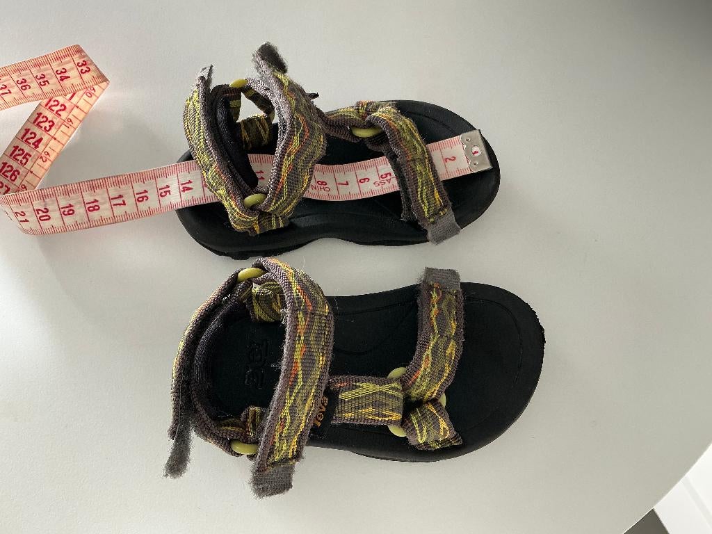 Teva schoentjes, maat 24/25, Jongetje of Meisje, Gebruikt, Schoentjes, Teva