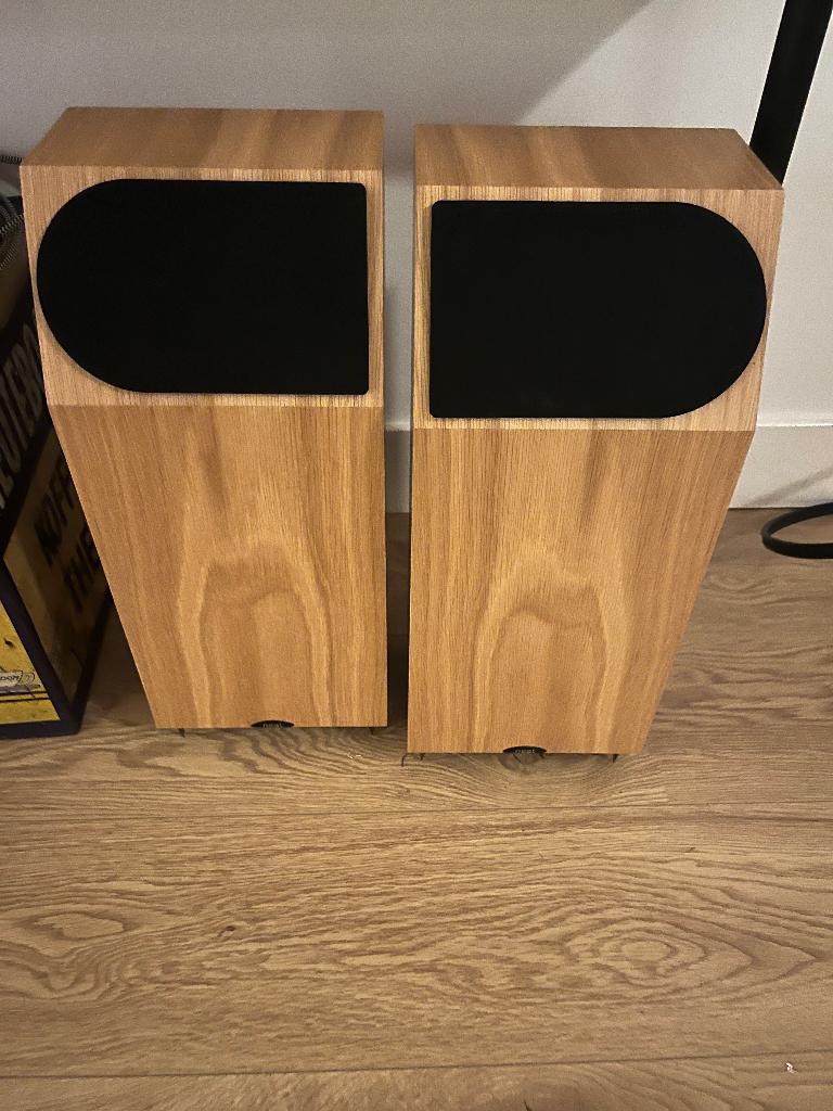neat iota alpha natural oak speaker, Overige merken, Ophalen of Verzenden, Zo goed als nieuw, 60 tot 120 watt