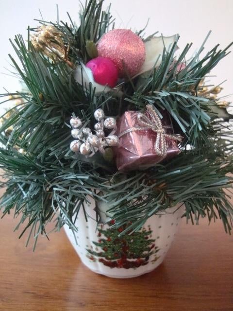 Kerststuk op Kerstpot met Kerstboom Nieuw, Ophalen of Verzenden, Nieuw