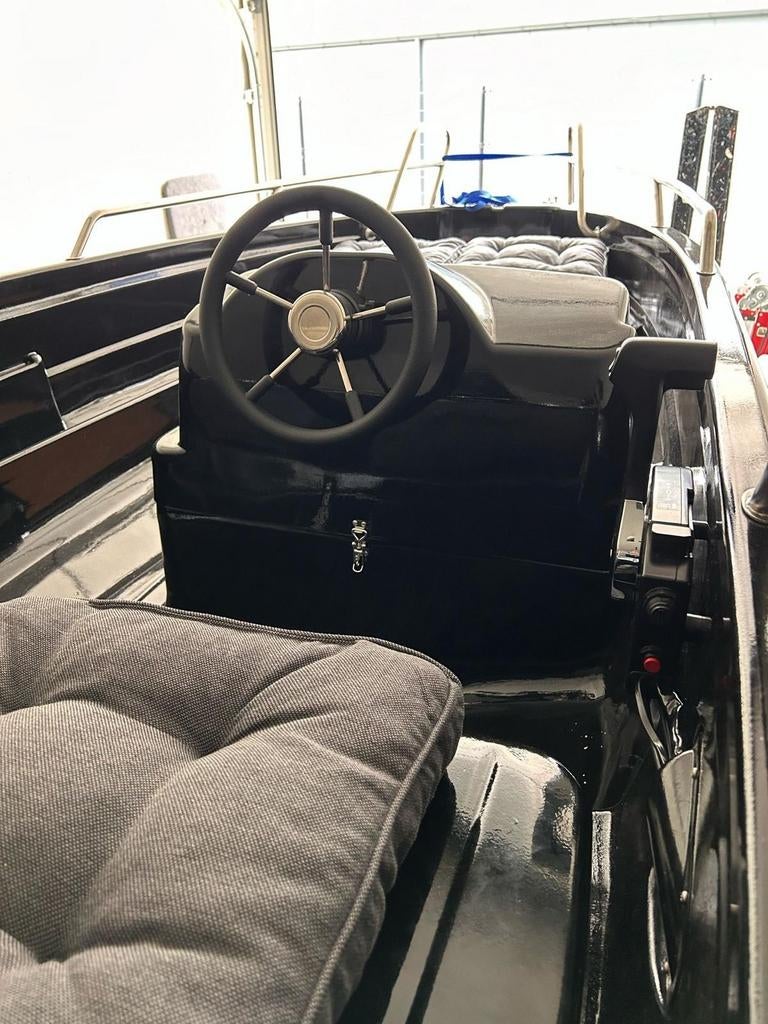 Mooie zwarte sloep, 33 - 40 uur, Overige niveaus, Overige vormen