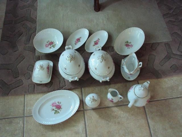 Moss Rose/servies, Ophalen