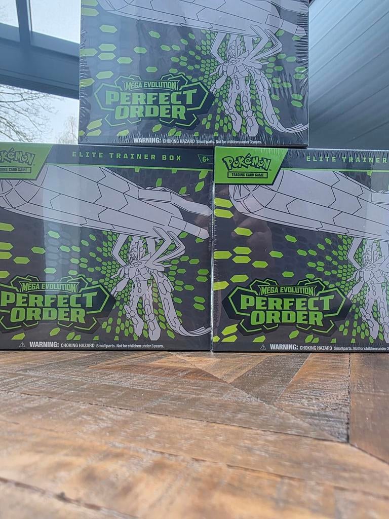 Pokémon TCG Mega Evolution – Perfect Order ETB's, Ophalen of Verzenden, Nieuw, Boosterbox