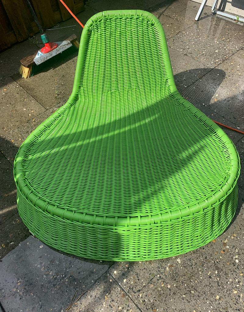 Groene rotan lounge stoel - uniek en comfortabel, Huis en Inrichting, Stoelen, Ophalen, Gebruikt, Overige kleuren, Riet of Rotan