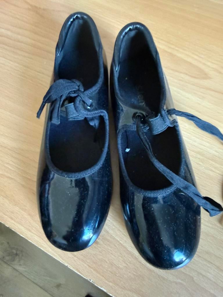 Glimmende zwarte tapschoentjes., Ophalen of Verzenden, Gebruikt, Overige typen