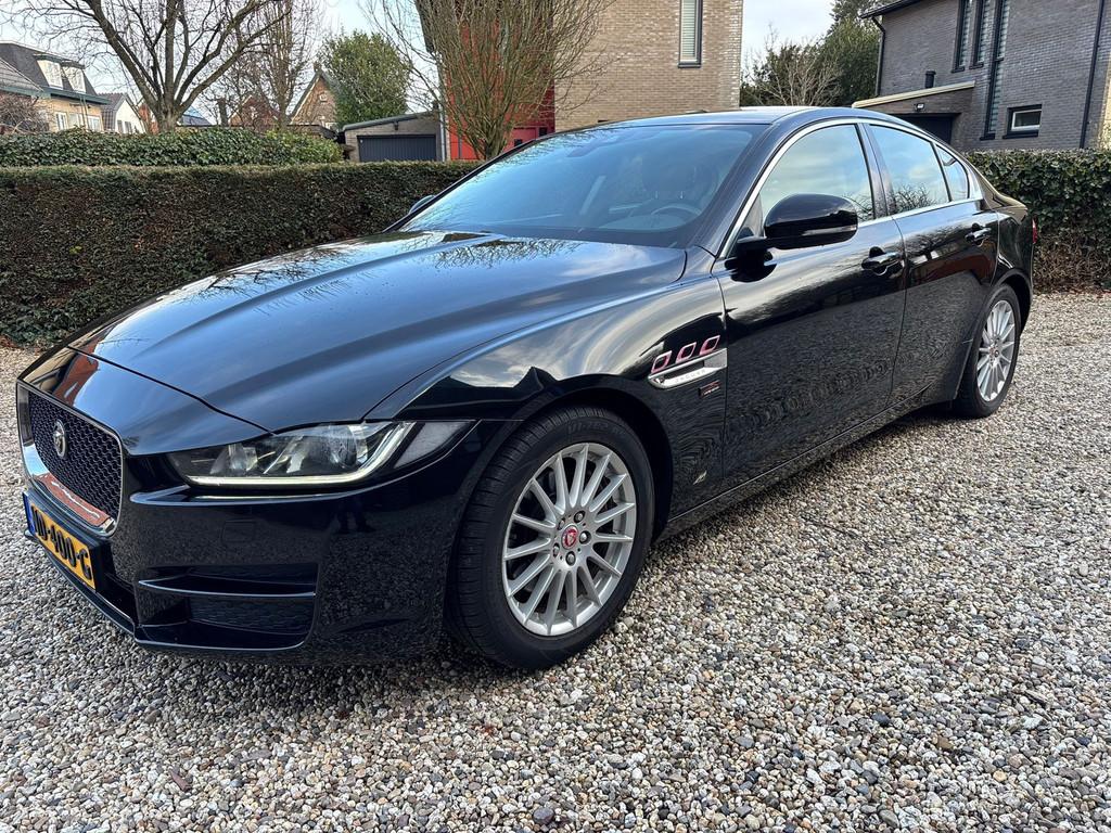 Jaguar XE 2.0 D Pure, Auto's, Jaguar, Bedrijf, Te koop, XE, ABS, Airbags, Airconditioning, Alarm, Bluetooth, Boordcomputer, Centrale vergrendeling