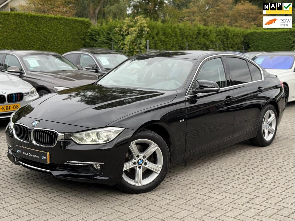 BMW 3-serie 320i High Executive Luxury Line|Nieuwe Ketting|N, Automaat, Euro 5, Gebruikt, Zwart