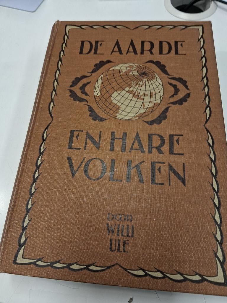 De Aarde en Hare Volken - Door Willi Ule, Gelezen, Willi Ule, Ophalen of Verzenden, Los deel