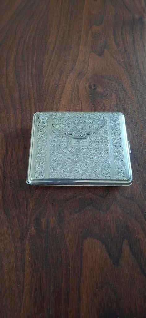 Verzilverde sigarettendoos  Alpacca, Ophalen of Verzenden, Gebruikt