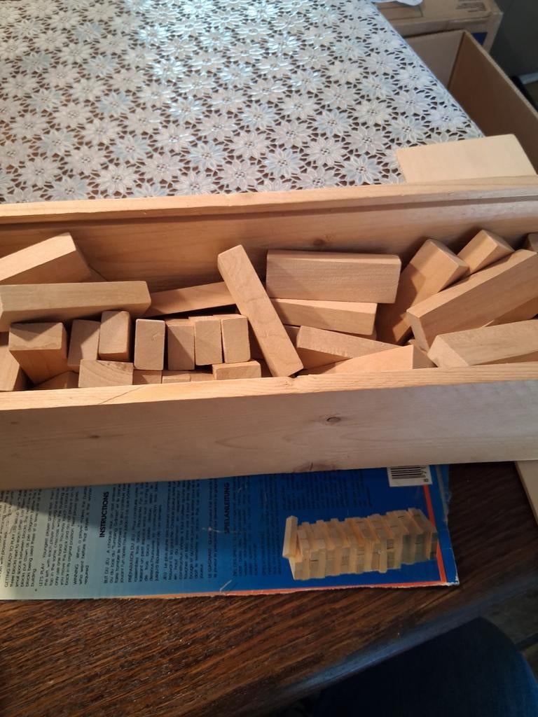 Houten blokken spel in kist, Ophalen of Verzenden