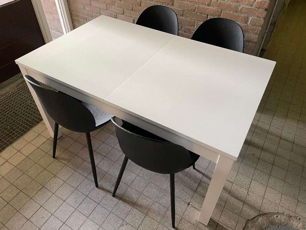 Dining table with chairs/ Eettafel met stoelen, Ophalen, Gebruikt, 50 tot 100 cm, Vijf personen of meer