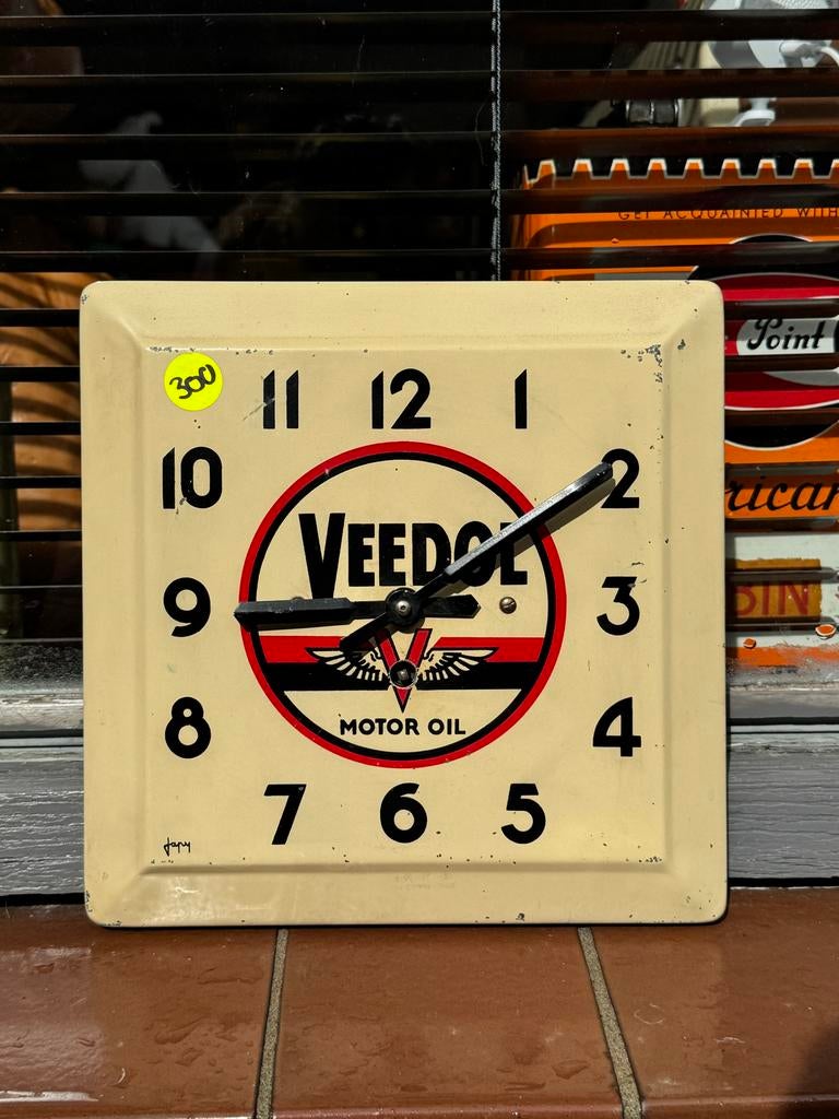 Vintage Veedol Motor Oil Klok - Emaille Reclamebord, Verzamelen, Ophalen, Reclamebord, Gebruikt, .