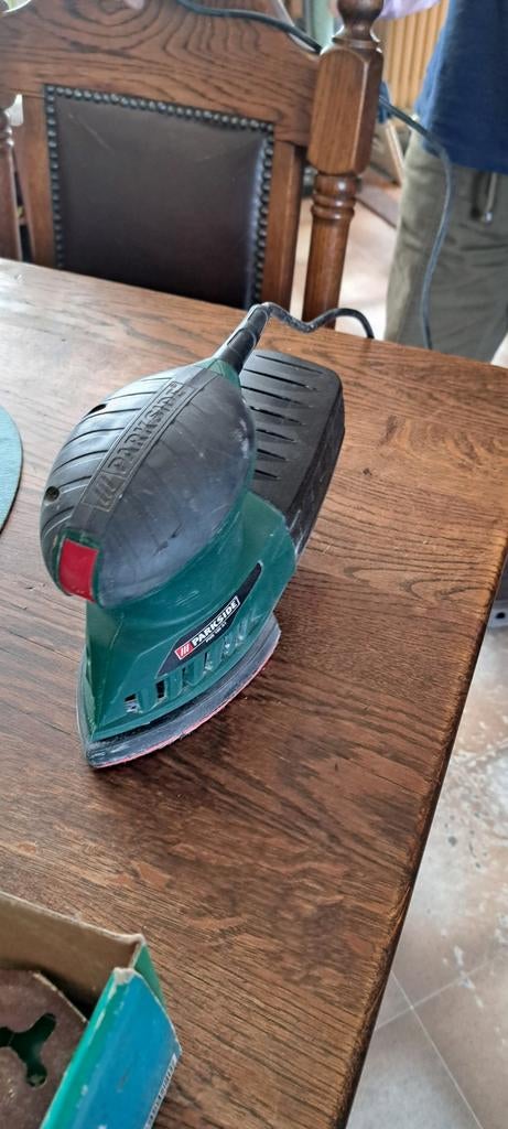 Schuurmachine, Doe-het-zelf en Verbouw, Gereedschap | Schuurmachines, Ophalen of Verzenden, Gebruikt, Minder dan 600 watt, Vlakschuurmachine