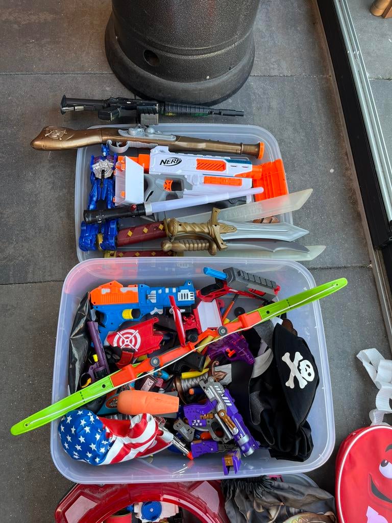 Speelgoed, Ophalen, Zo goed als nieuw