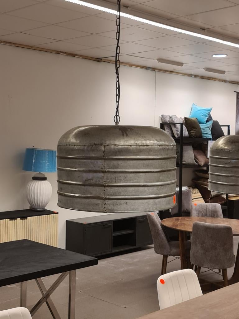 Nieuwe industriële hanglamp olievat model metaal €50p/st, Ophalen, Industrieel landelijk barok brocante koloniaal boheems vintage