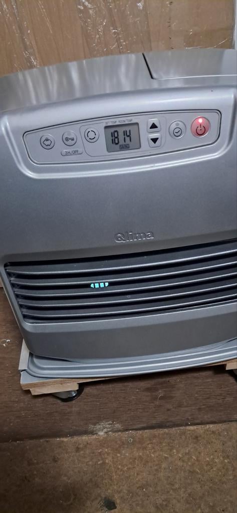 LAATSTE QLIMA SRE C 8040 LASER KACHEL., Huis en Inrichting, Ophalen, Zo goed als nieuw, Overige brandstoffen, Petroleumkachel