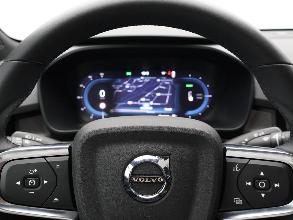 Volvo EC40 Single Motor Extended Range Ultra Black Ed. 82 kW, Auto's, Volvo, Automaat, Volvo Selected Used Cars, 82 kWh, Zwart