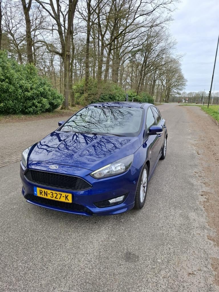 Ford Focus 1.0 Ecoboost 92KW 5D 2018 Blauw, Auto's, Euro 5, Zwart, Blauw, Origineel Nederlands