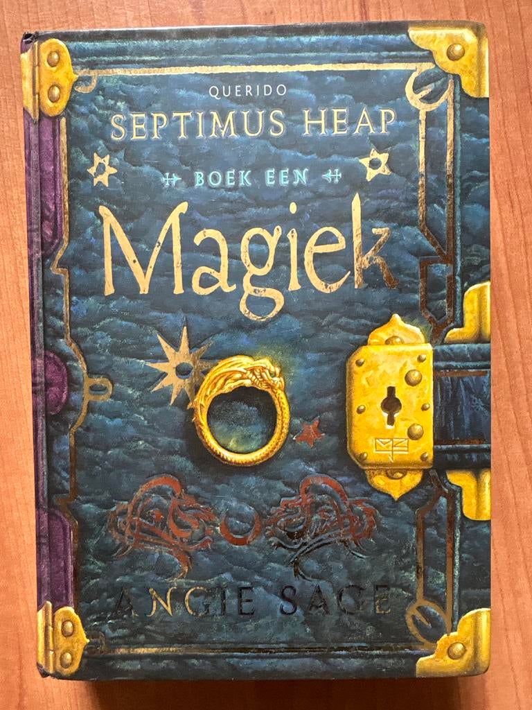 Septimus Heap Boek Een: Magiek - Angie Sage, Boeken, Ophalen, Zo goed als nieuw