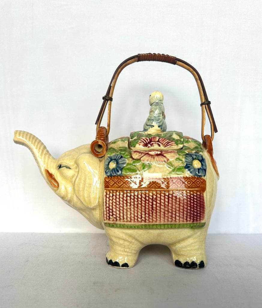 vintage theepot porselein olifant japans banko dai nippon, Ophalen of Verzenden