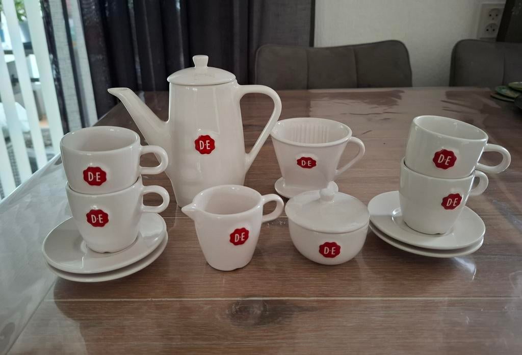 Kinderservies Douwe Egberts., Ophalen