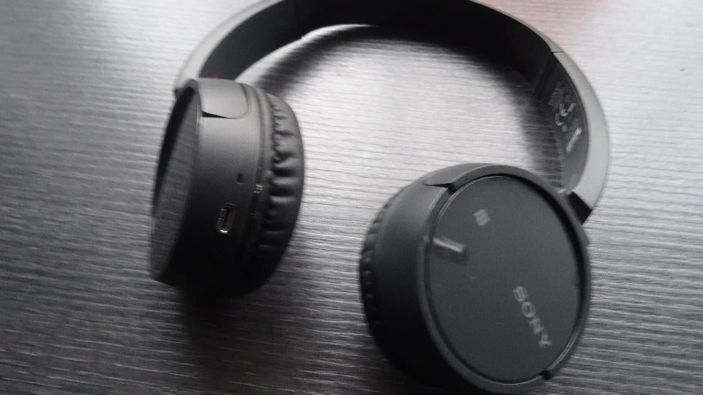 koptelefoon sony, Audio, Tv en Foto, Koptelefoons, Zo goed als nieuw, Sony, Draadloos, Op oor (supra aural)