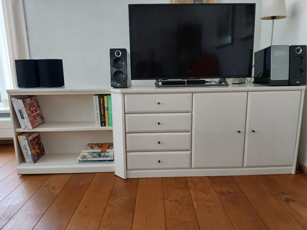 Wit buffetmeubel van MDF, Ophalen, Overige materialen, Gebruikt, Met deur(en)