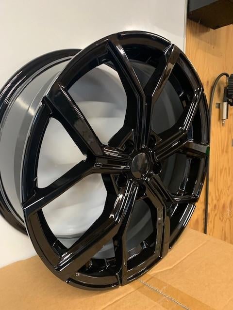 17" Velgen Faro look 5x100 NIEUW VW Polo SEAT SKODA, 215 mm, Velg(en), Nieuw, 17 inch