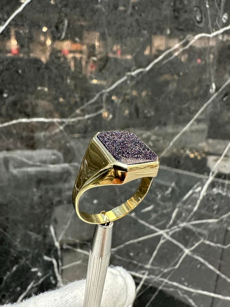 14k Gouden Zegelring met Paarse Lagensteen, Ophalen of Verzenden, Nieuw, Goud, Dame