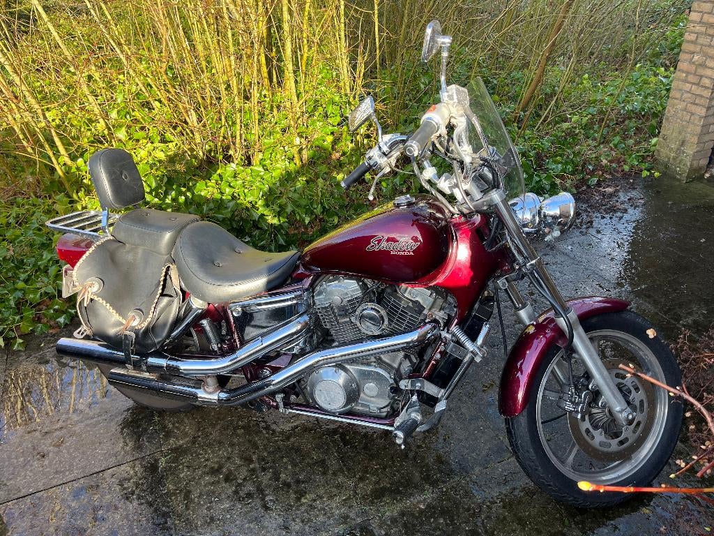 Prachtige Honda VT 1100 Shadow - dé motor om te toeren