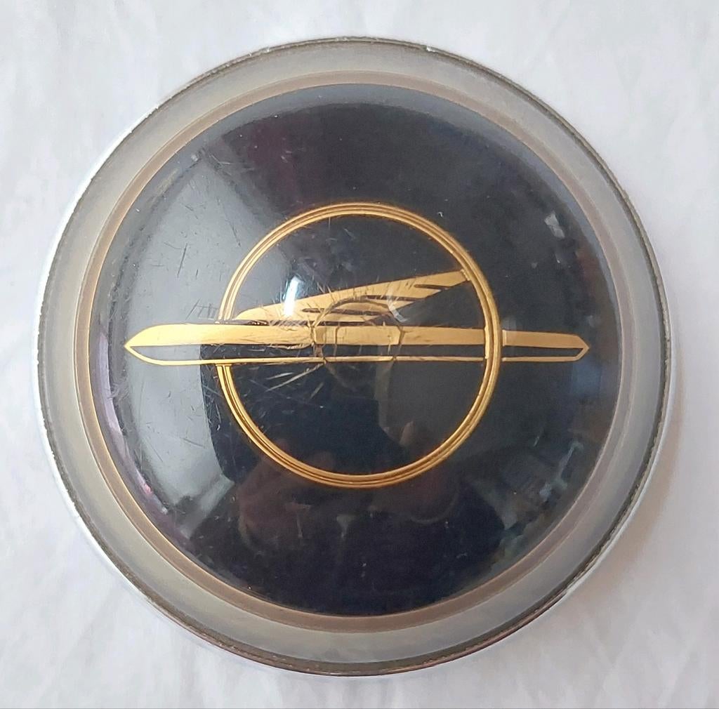 Oldtimer Opel claxon knop embleem dop toeter badge kap, Ophalen of Verzenden, Gebruikt, Oldtimer onderdelen