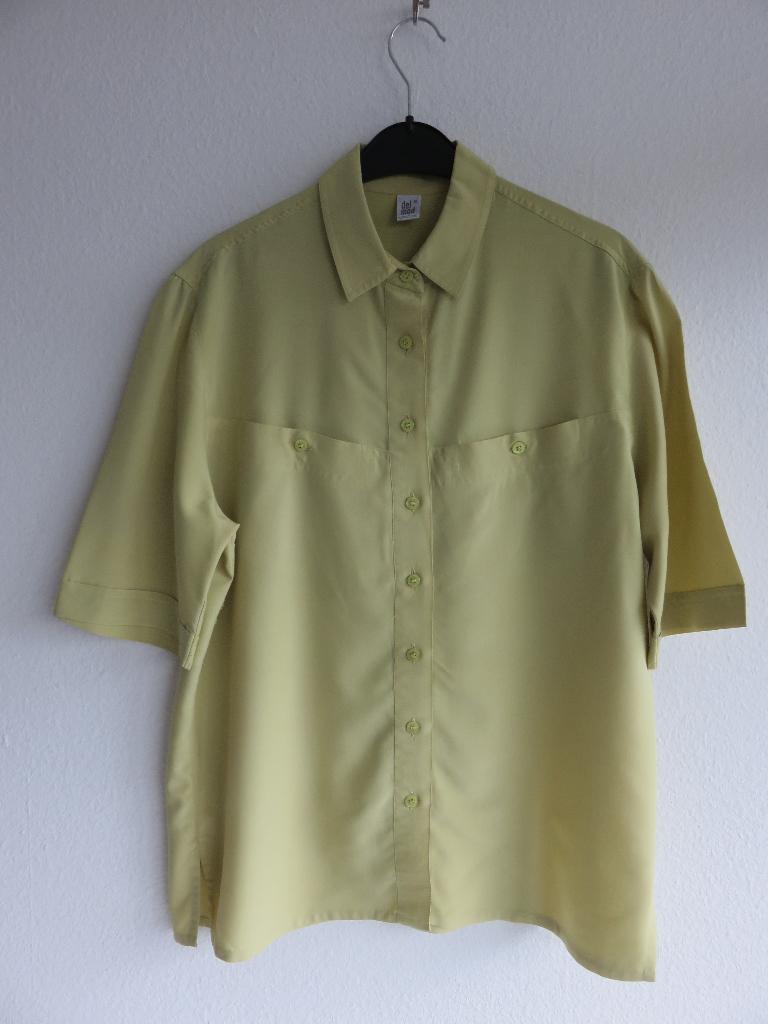 DelMod geelgroene effen blouse met korte mouwen maat 40, Maat 38/40 (M), DelMod, Ophalen of Verzenden, Zo goed als nieuw