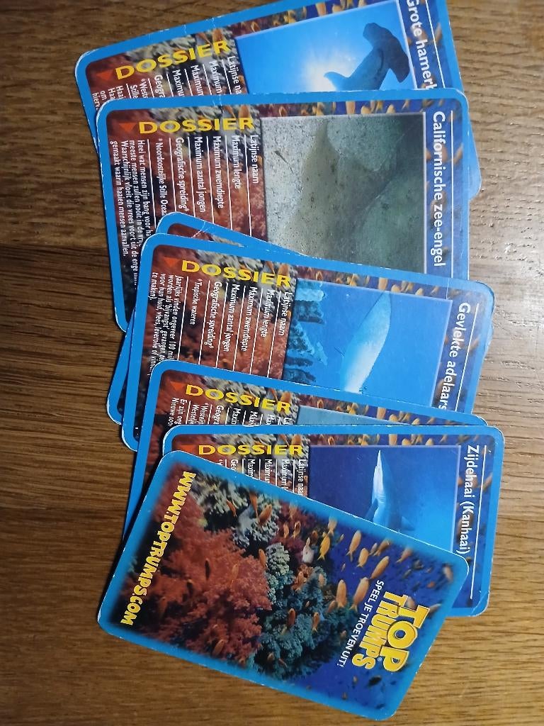 Top Trumps kaarten (2 soorten), Verzamelen, Overige supermarkten, Ophalen of Verzenden