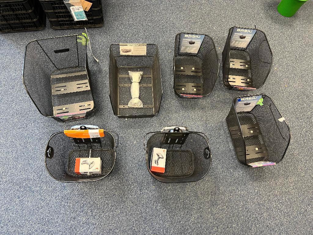 Verschillende fietsmanden van New Looxs en Basil, Fietsen en Brommers, Fietsaccessoires | Fietsmanden, Ophalen of Verzenden, Nieuw