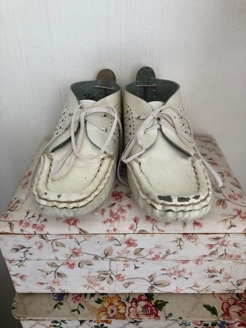 Oude brocante witte babyschoentjes, Ophalen of Verzenden