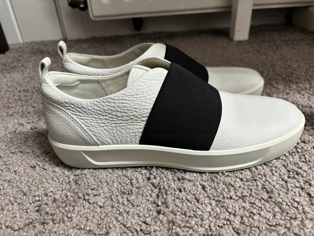 Ecco Soft 8 Dames Schoenen - Wit - Maat 39 - Nieuw, Nieuw, Ophalen of Verzenden, Wit, Instappers