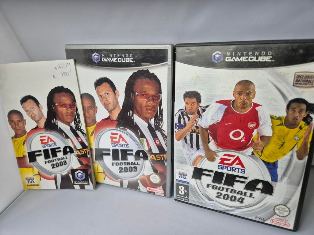 Fifa 2003 en 2004 GameCube, 1 speler, Ophalen of Verzenden, Zo goed als nieuw, Vanaf 3 jaar