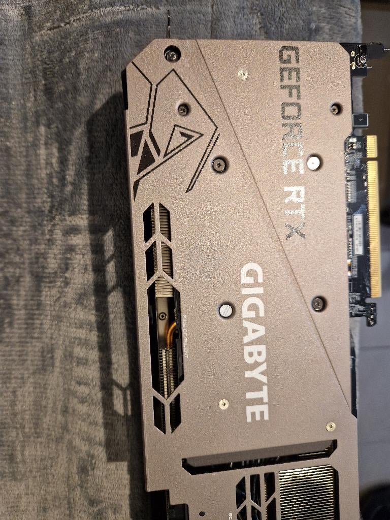 Gigabyte Geforce RTX 3070 Ti - Perfecte staat, Computers en Software, Videokaarten, Gebruikt, GDDR6, PCI-Express 4, Ophalen of Verzenden