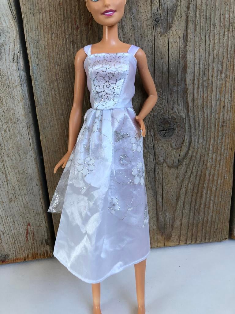 Witte trouwjurk voor Barbie bruid bruiloft, Ophalen of Verzenden, Zo goed als nieuw, Barbie