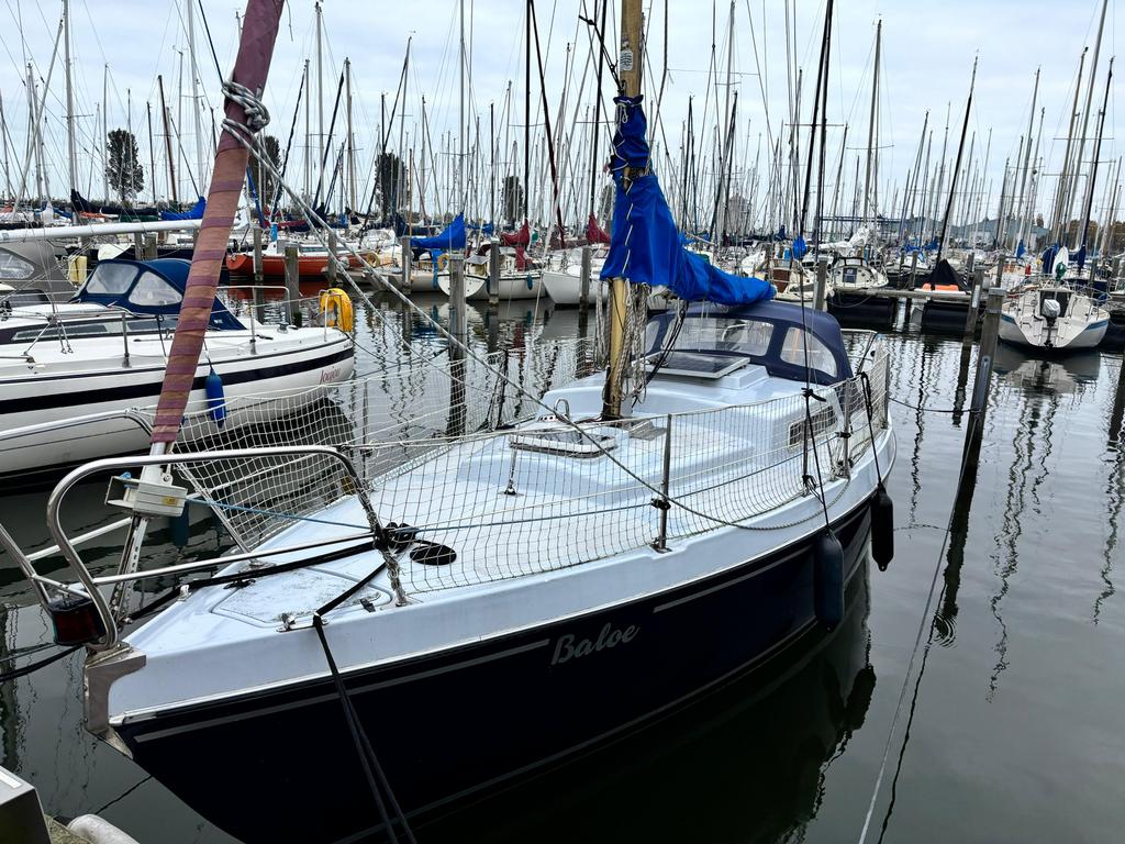 Victoire 26 - klassieker met modern interieur, Ophalen, Gebruikt, Diesel, Tourjacht of Cruiser