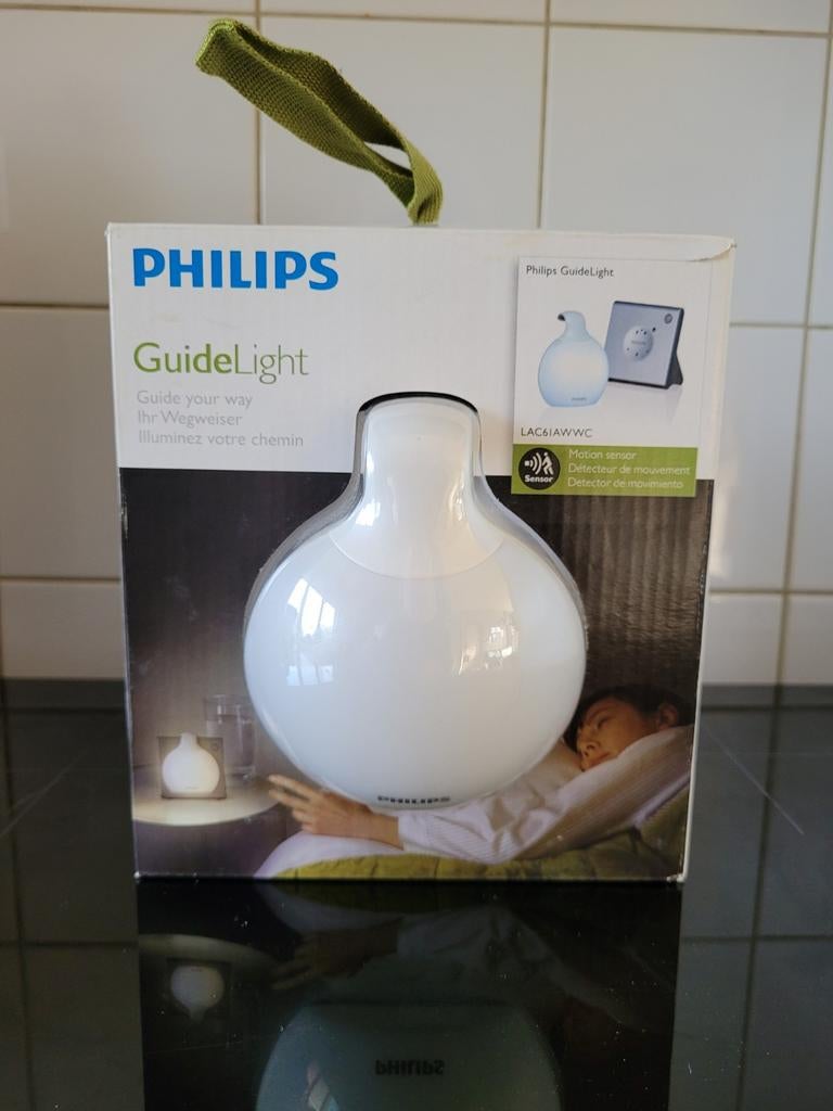 Philips 6911231PH wit nachtlampje met bewegingssensor  zgan, Ophalen of Verzenden, Zo goed als nieuw, Nachtlampje met bewegingssensor