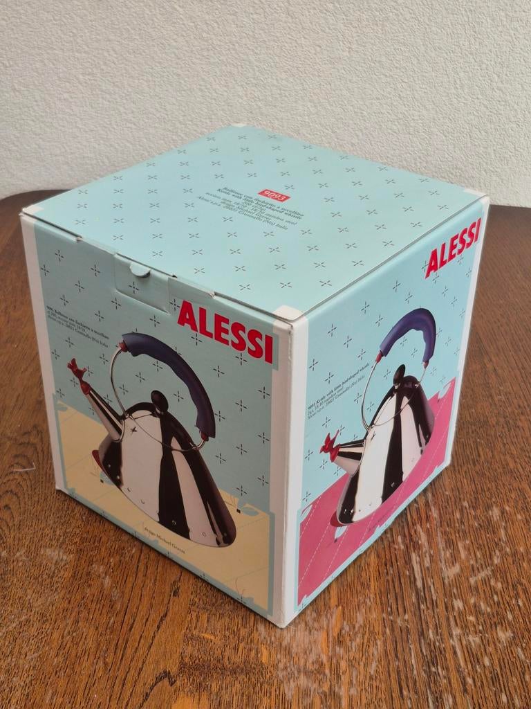 Nieuw in doos: vintage Alessi design fluitketel (9093), Ophalen of Verzenden