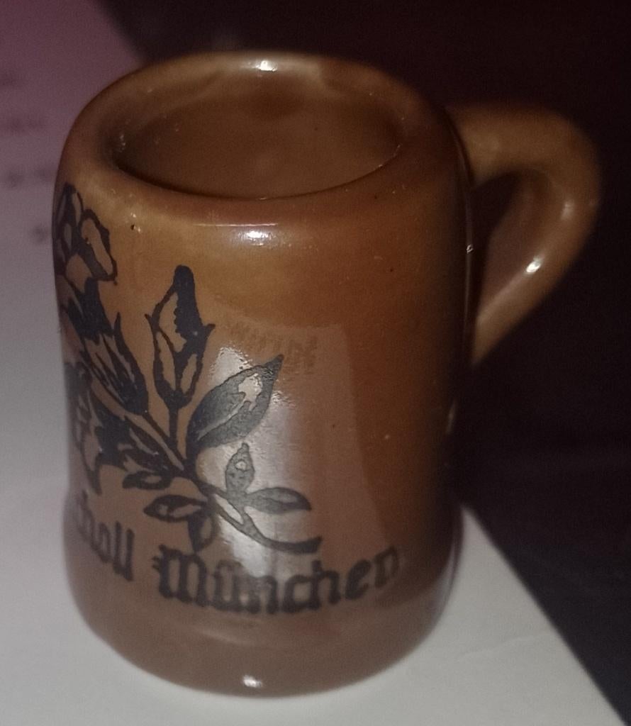 2 mini bierpullen., Ophalen of Verzenden, Gebruikt, Pul(len), Amstel