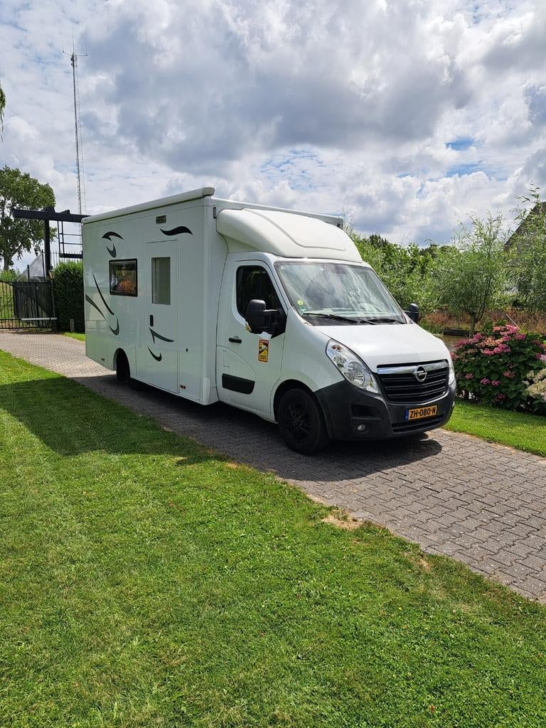 Luxe Opel Movano camper E&P levelsysteem Airco TOPSTAAT, Caravans en Kamperen, Overige merken, Chemisch toilet, Luifel, Tot en met 2