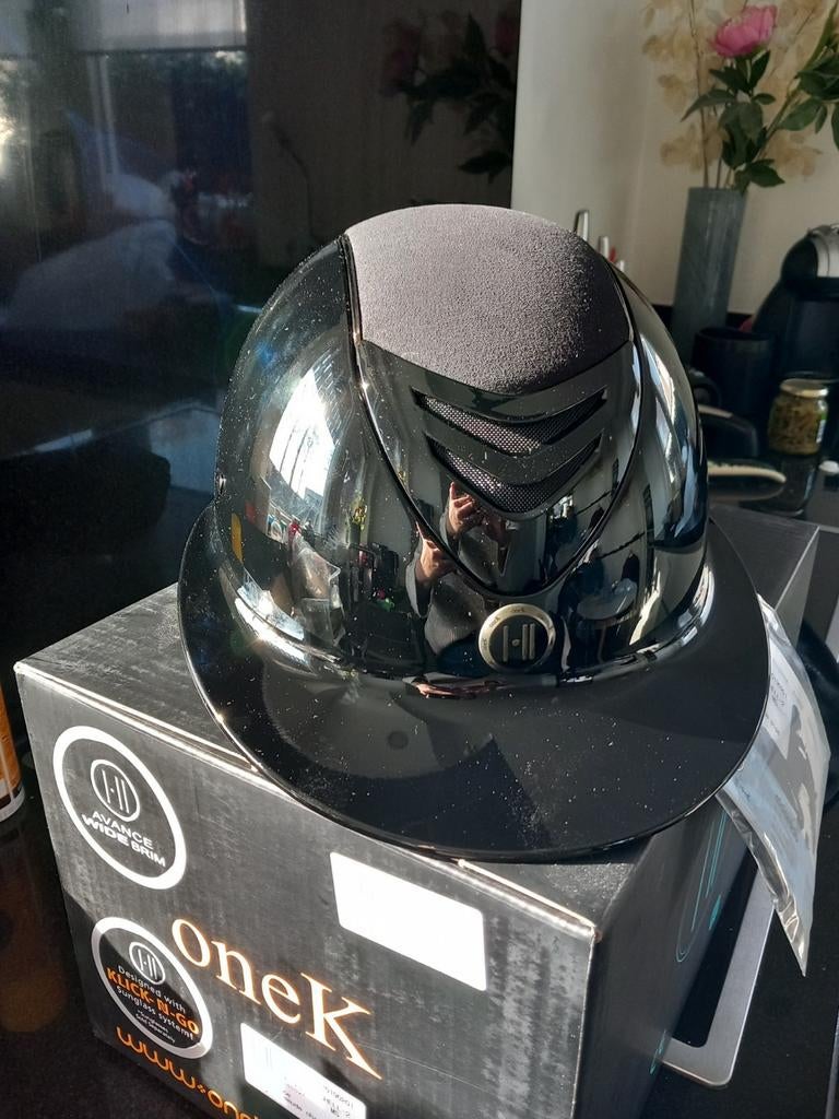 Cap OneK, Dieren en Toebehoren, Paardrijkleding, Ophalen of Verzenden, Nieuw, Dressuur, Cap