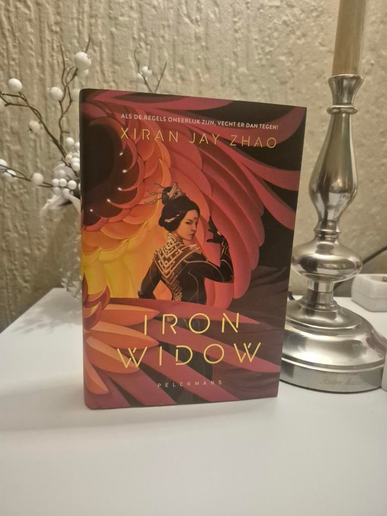 Iron Widow - Xiran Jay Zhao, Ophalen of Verzenden, Zo goed als nieuw, Xiran Jay Zhao