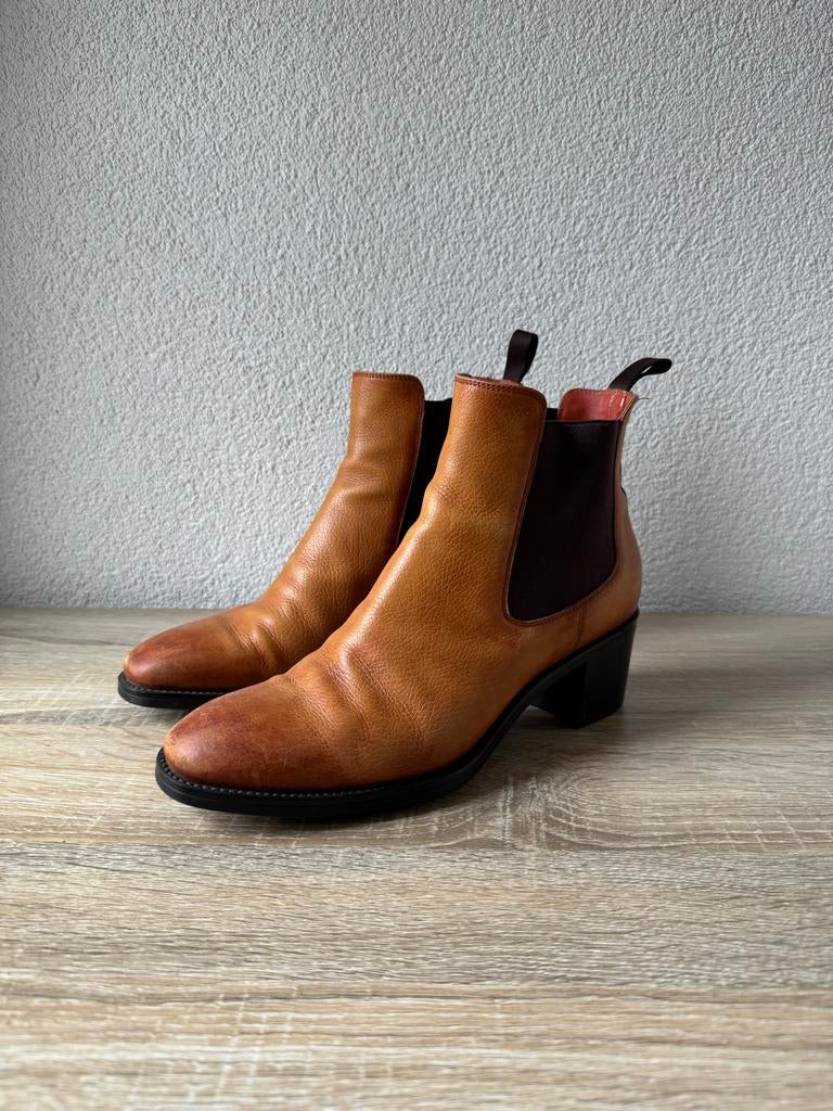 Santoni Stijlvolle Dames Enkellaarzen Bruin Leer - maat 40, Bruin, Lage of Enkellaarzen, Ophalen of Verzenden, Zo goed als nieuw