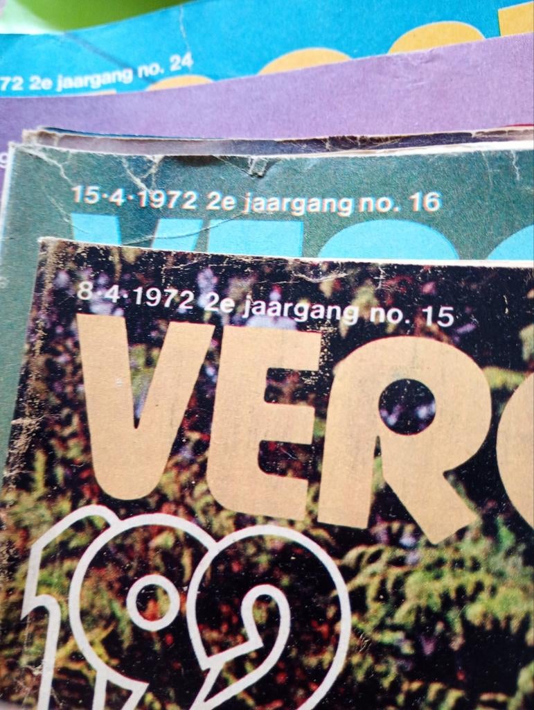 Veronica gidsen van 1972 TM 1974, Boeken, Tijdschriften en Kranten, Ophalen of Verzenden, Gelezen